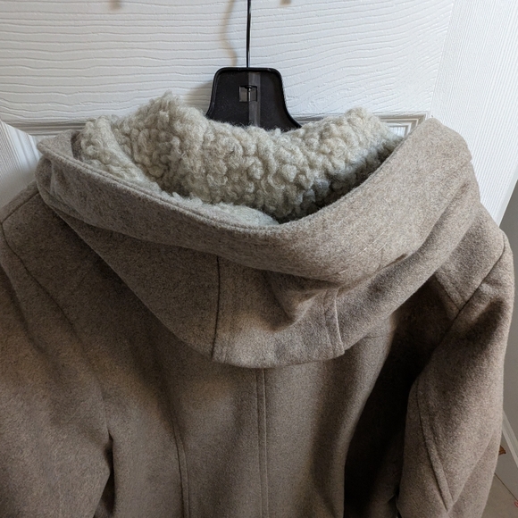 London Fog Jacket - Picture 4 of 6